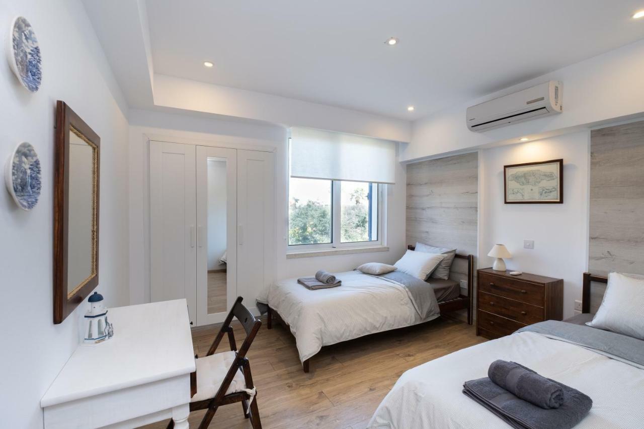 Townhouse By The Sea Pirate Harbor Apartment Paphos Ngoại thất bức ảnh