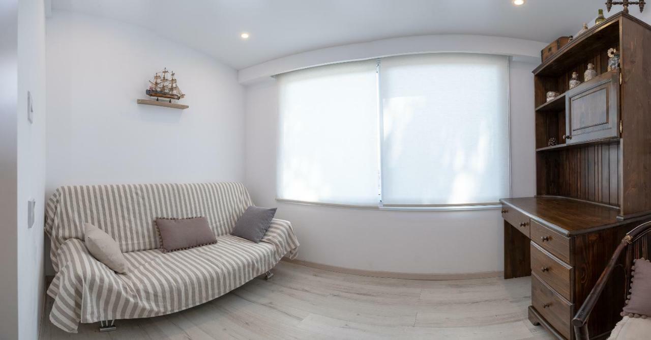 Townhouse By The Sea Pirate Harbor Apartment Paphos Ngoại thất bức ảnh